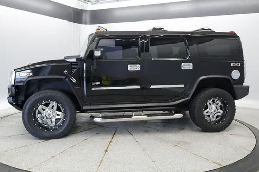 Black 2004 Hummer H2 Base