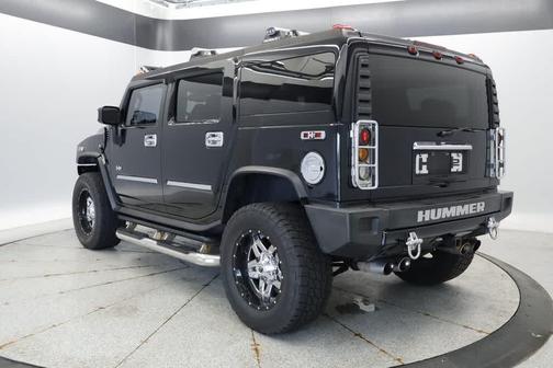 Black 2004 Hummer H2 Base