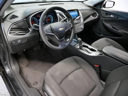 2020 Chevrolet Malibu FWD LT