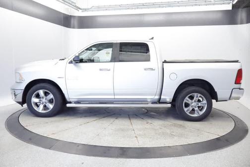 Bright Silver Metallic Clearcoat 2016 RAM 1500 Big Horn