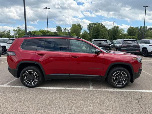 Red Hot Pearlcoat 2026 Jeep Cherokee Limited
