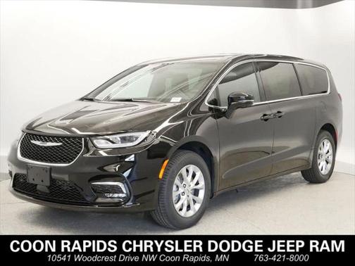 2025 Chrysler Pacifica L