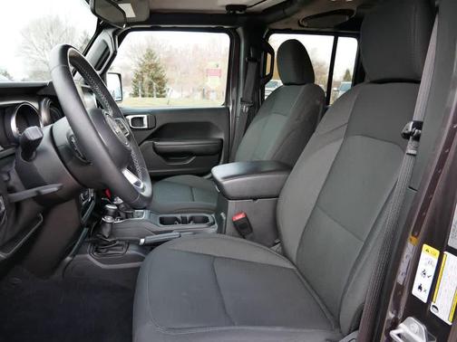 2020 Jeep Gladiator Sport S