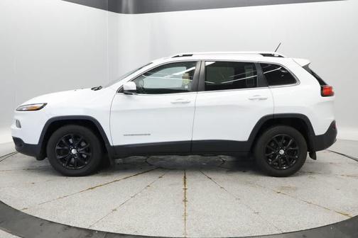 Bright White Clearcoat 2014 Jeep Cherokee Latitude