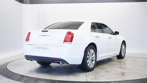 2019 Chrysler 300 Limited