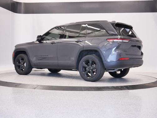 2024 Jeep Grand Cherokee Limited X