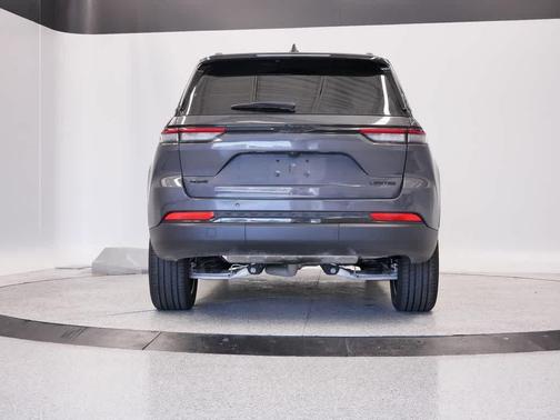 2024 Jeep Grand Cherokee Limited X