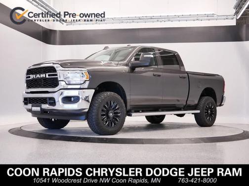 2024 RAM 2500 Tradesman Crew Cab 4x4 6'4' Box