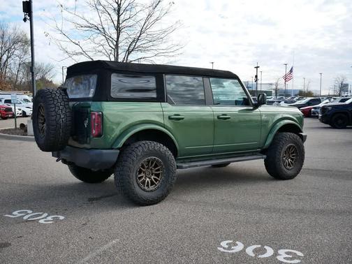 2023 Ford Bronco Outer Banks