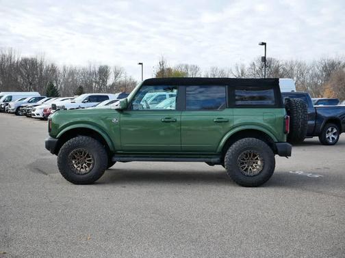 2023 Ford Bronco Outer Banks