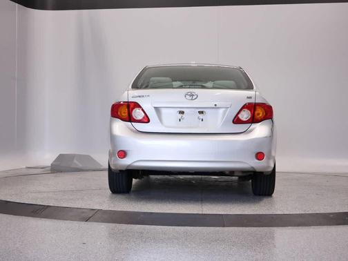 2009 Toyota Corolla LE