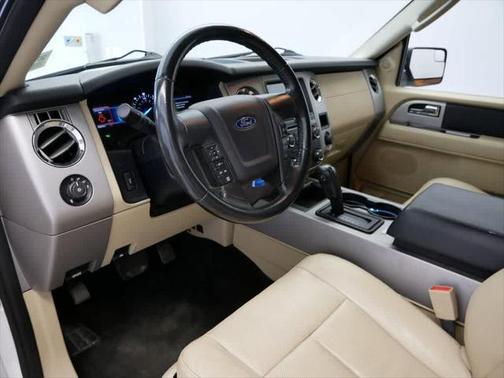 2017 Ford Expedition EL XLT