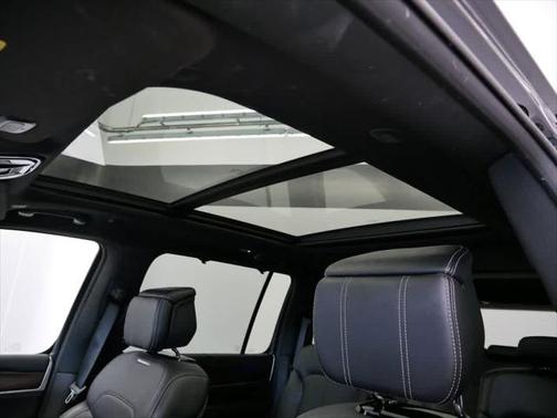 2023 Jeep Grand Wagoneer 4x4