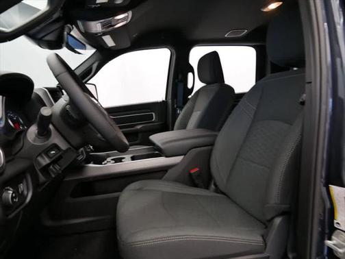 2025 RAM 2500 Big Horn Crew Cab 4x4 6'4' Box