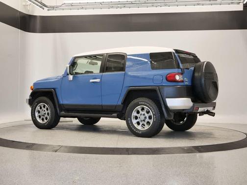 2012 Toyota FJ Cruiser Base