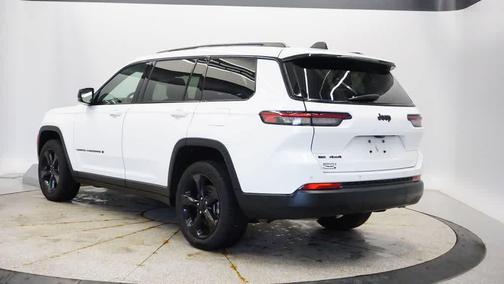 2022 Jeep Grand Cherokee L Altitude