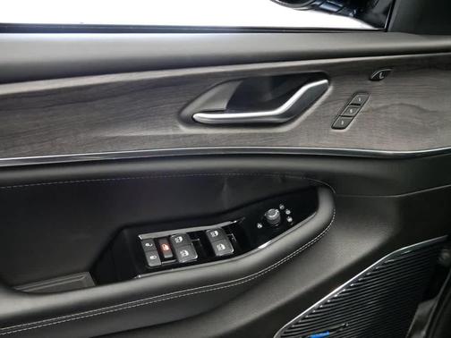 2023 Jeep Grand Cherokee 4xe Overland