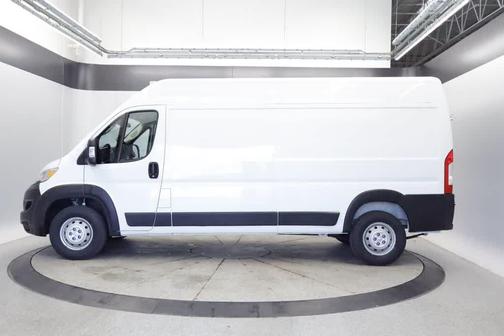 Bright White Clearcoat 2023 RAM ProMaster 2500 High Roof