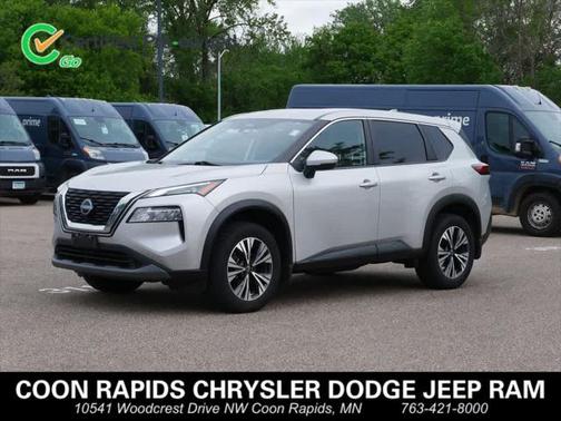 2022 Nissan Rogue SV