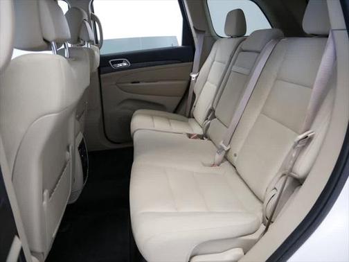 2022 Jeep Grand Cherokee Laredo