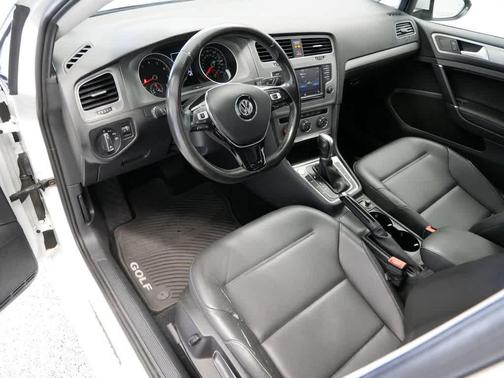 2016 Volkswagen Golf SportWagen TSI Limited Edition