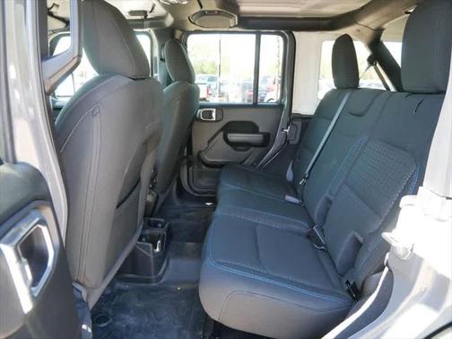 2021 Jeep Wrangler Unlimited Islander 4x4