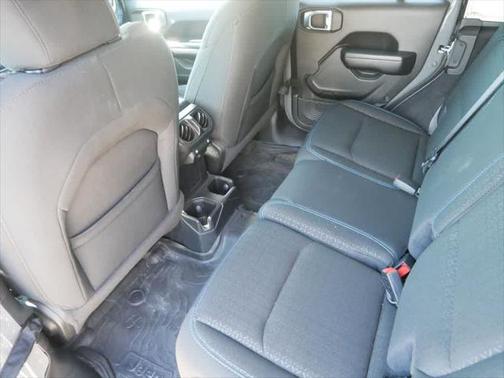 2021 Jeep Wrangler Unlimited Islander 4x4