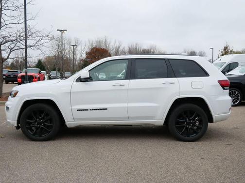 2019 Jeep Grand Cherokee Altitude