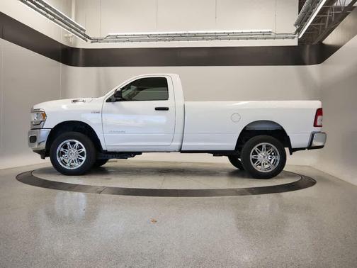 2019 RAM 2500 Tradesman Regular Cab 4x4 8' Box
