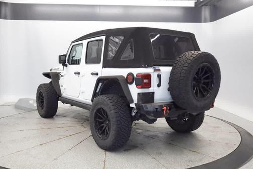Bright White Clearcoat 2023 Jeep Wrangler Rubicon
