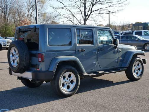 2014 Jeep Wrangler Unlimited Sahara
