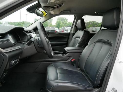 2022 Jeep Grand Cherokee Limited X