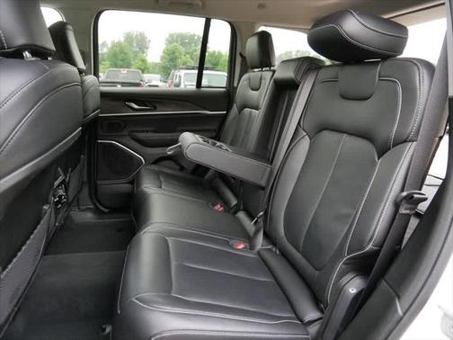 2022 Jeep Grand Cherokee Limited X