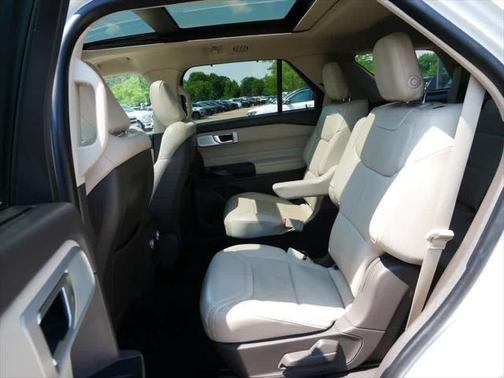 2020 Ford Explorer Platinum