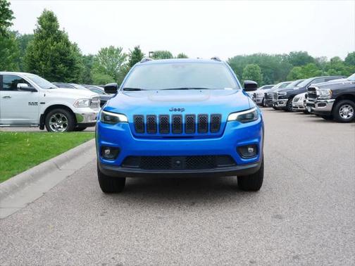 2022 Jeep Cherokee X 4x4