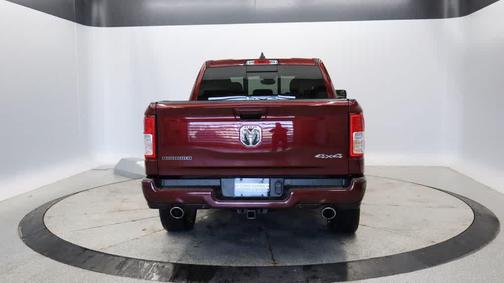 Delmonico Red Pearlcoat 2022 RAM 1500 Big Horn/Lone Star