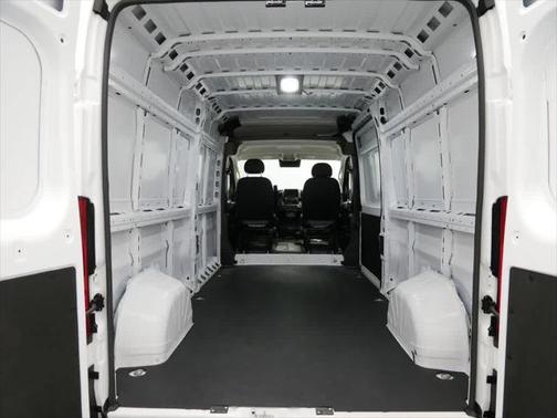 2025 RAM ProMaster 2500 Tradesman