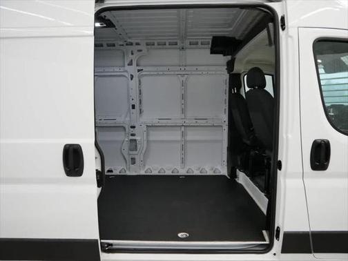 2025 RAM ProMaster 2500 Tradesman