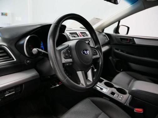 2017 Subaru Outback 2.5i
