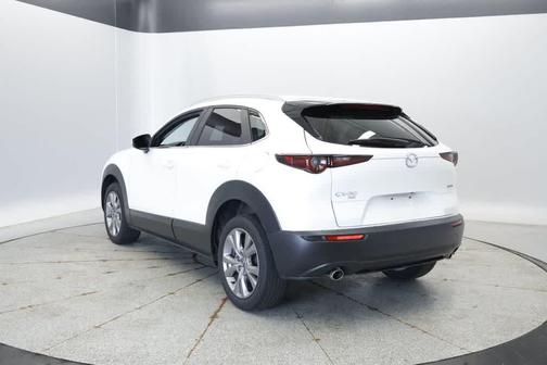 Snowflake White Pearl Mica 2022 Mazda CX-30 2.5 S Preferred Package