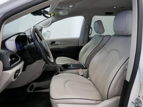2018 Chrysler Pacifica Hybrid Limited