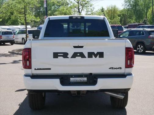 2025 RAM 3500 Laramie Crew Cab 4x4 6'4' Box