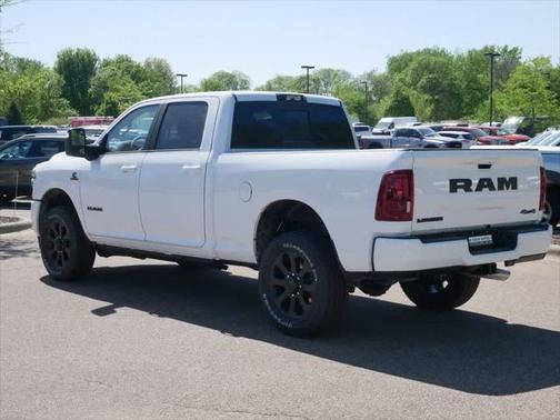 2025 RAM 3500 Laramie Crew Cab 4x4 6'4' Box