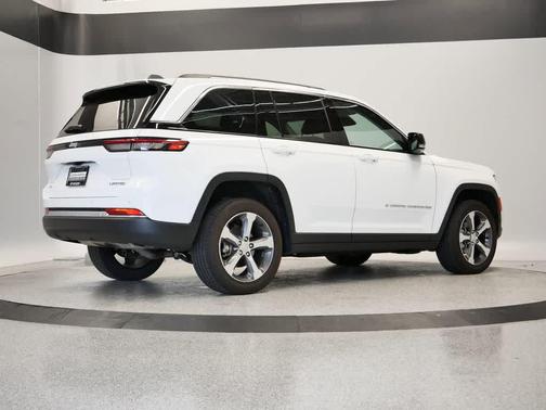 2023 Jeep Grand Cherokee Limited X