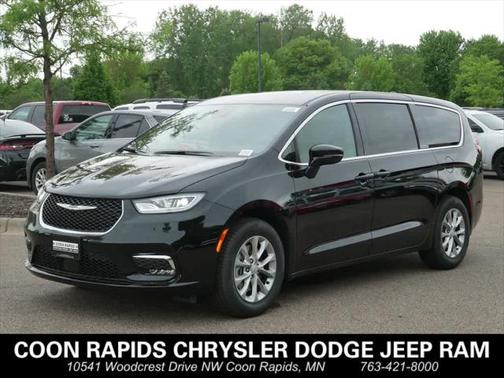 2025 Chrysler Pacifica L