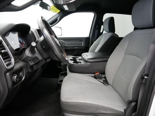 2022 RAM 2500 Big Horn Crew Cab 4x4 6'4' Box