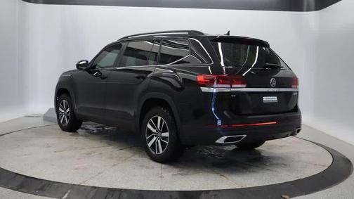 2022 Volkswagen Atlas 2.0T SE
