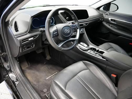 2022 Hyundai SONATA Limited