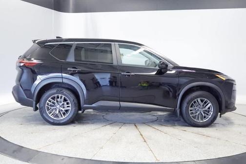 Super Black 2021 Nissan Rogue S