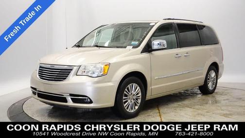 2014 Chrysler Town & Country Touring-L